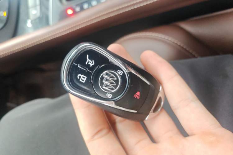 Used Buick Envision 2018 28T Four-Wheel Drive Luxury Model Interior 1