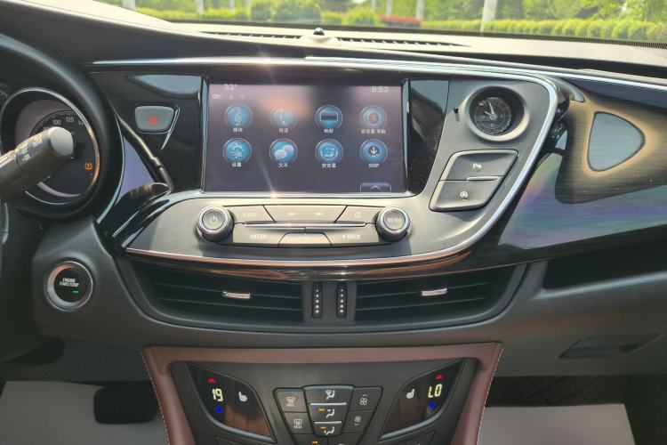 Used Buick Envision 2018 28T Four-Wheel Drive Elite Version Interior 10