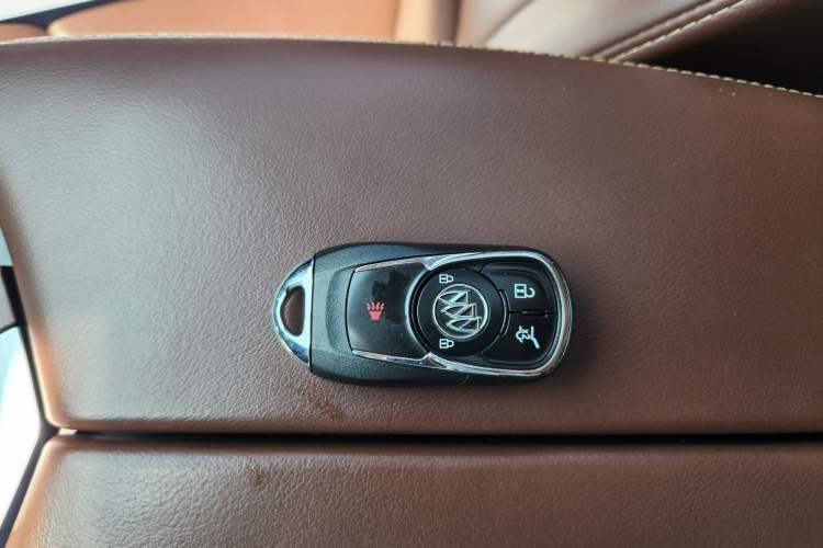 Used Buick Envision 2018 28T Four-Wheel Drive Elite Version Interior 13