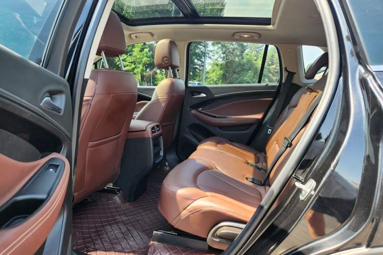 Used Buick Envision 2018 28T Four-Wheel Drive Elite Version Interior 3