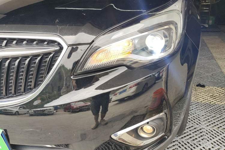 Used Buick Envision 2018 20T Two-Wheel-Drive Leading Model Left Front Headlight