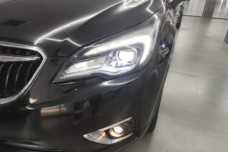 Used Buick Envision 2018 28T Four-Wheel Drive Elite Version Left Front Headlight