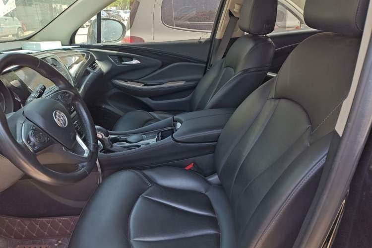 Used Buick Envision 2018 20T Two-Wheel-Drive Elite Model Left Front Seat