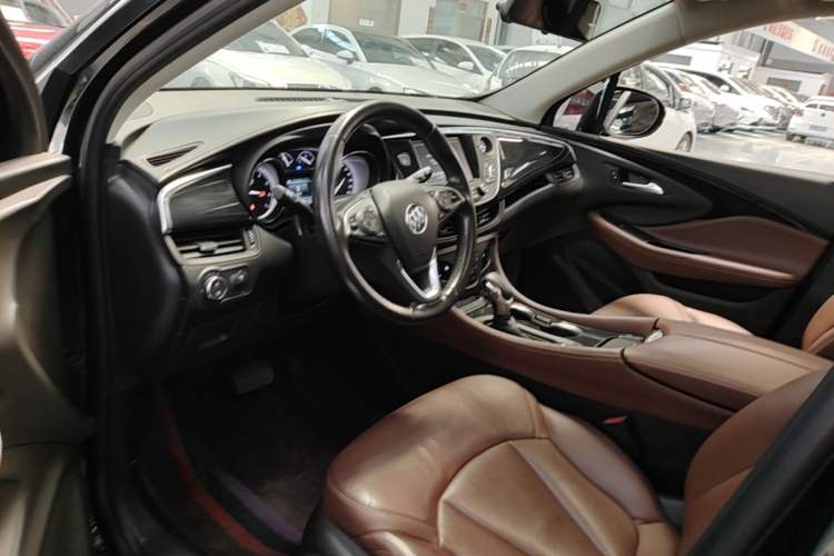 Used Buick Envision 2018 20T Two-Wheel Drive Luxury Model Left Front Seat