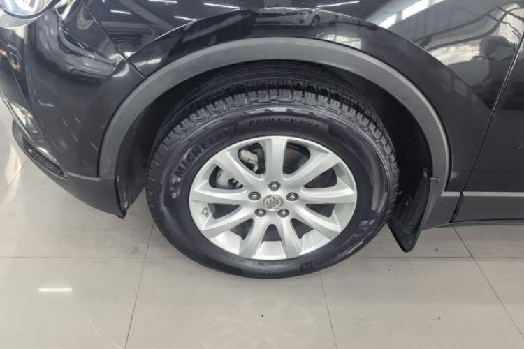 Used Buick Envision 2018 20T Two-Wheel-Drive Elite Model Left Front Wheel Hub