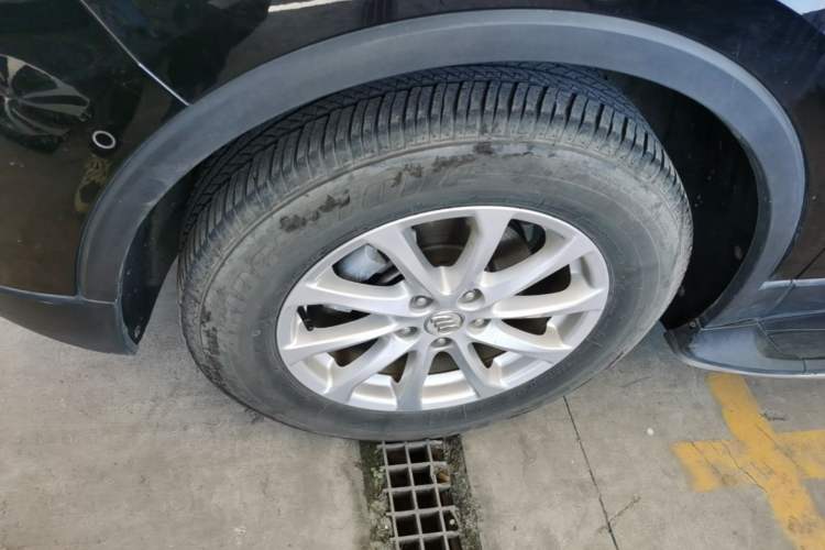 Used Buick Envision 2018 20T Two-Wheel Drive Luxury Model Left Front Wheel Hub