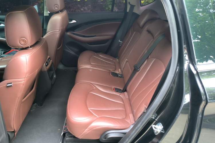 Used Buick Envision 2018 28T Four-Wheel Drive Elite Version Left Rear Seat