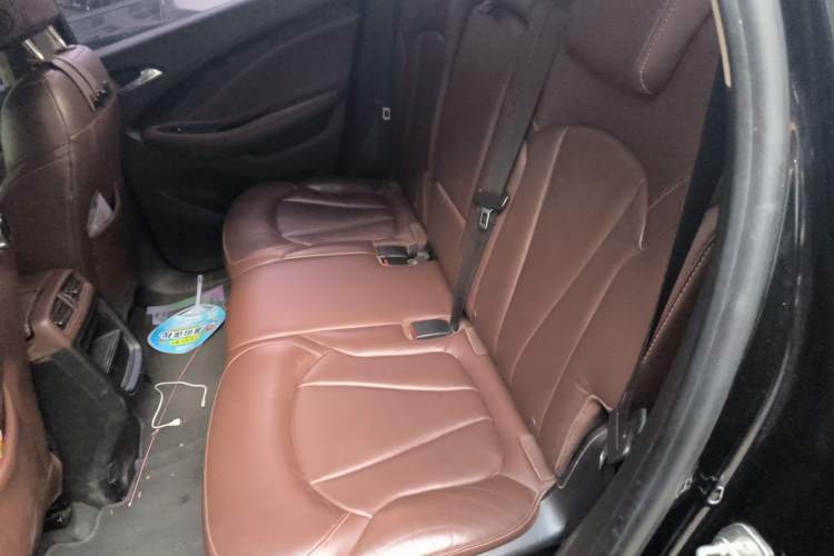 Used Buick Envision 2018 28T Four-Wheel Drive Elite Version Left Rear Seat