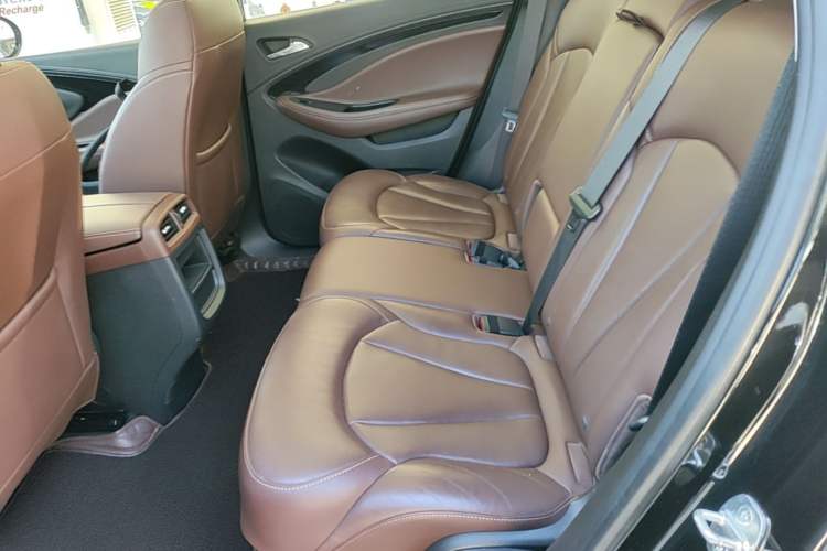 Used Buick Envision 2018 28T Four-Wheel Drive Elite Version Left Rear Seat