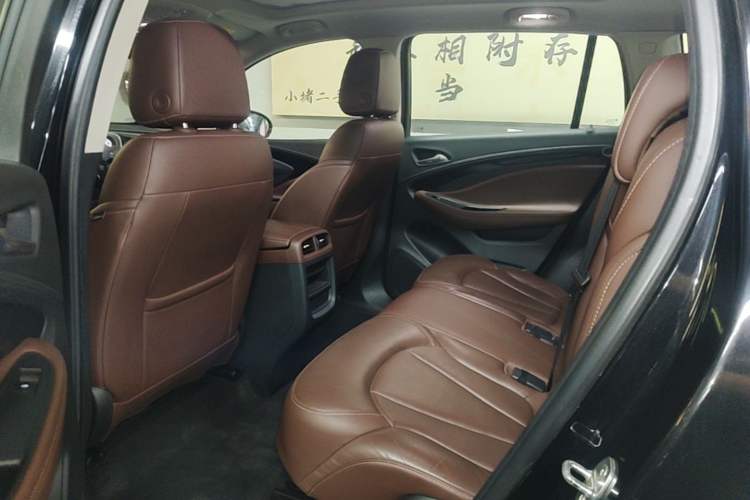 Used Buick Envision 2018 28T Four-Wheel Drive Elite Version Left Rear Seat