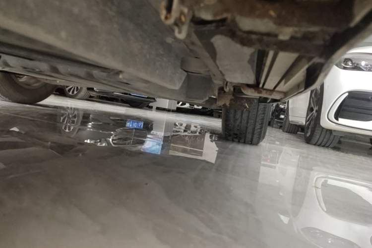 Used Buick Envision 2018 20T Two-Wheel Drive Luxury Model Left Side Sill