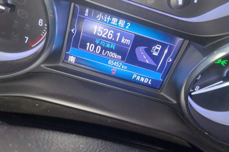 Used Buick Envision 2018 28T Four-Wheel Drive Elite Version Odometer Close Up