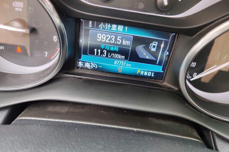 Used Buick Envision 2018 28T Four-Wheel Drive Elite Version Odometer Close Up