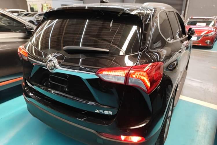 Used Buick Envision 2018 20T Two-Wheel Drive Luxury Model Rear Right 45 Deg