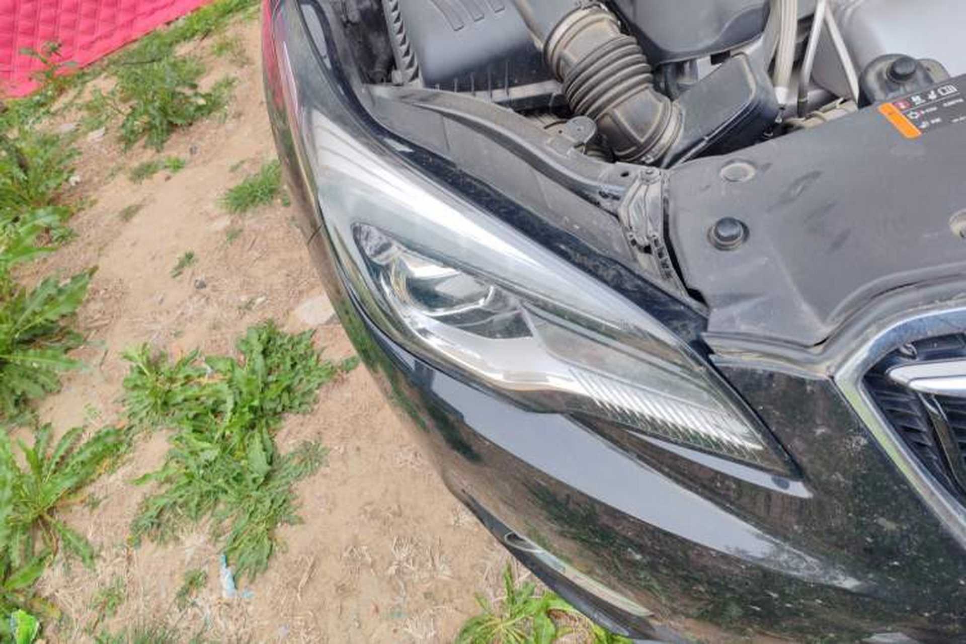 Used Buick Envision 2018 28T Four-Wheel Drive Elite Version Right Front Headlight