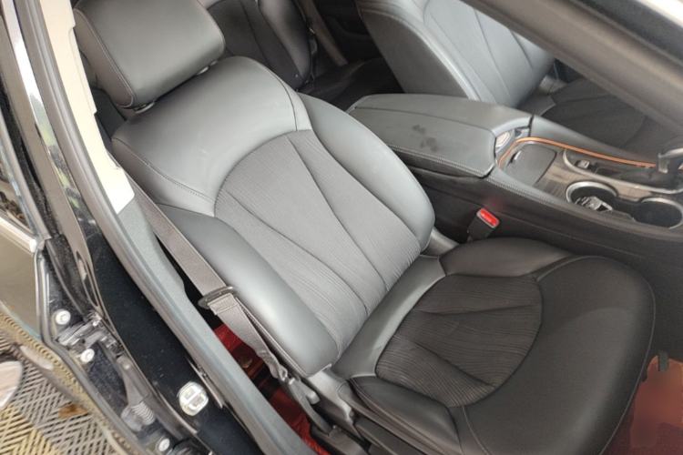 Used Buick Envision 2018 20T Two-Wheel-Drive Leading Model Right Front Seat