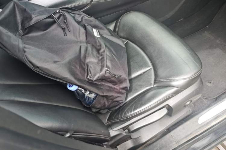 Used Buick Envision 2018 20T Two-Wheel-Drive Elite Model Right Front Seat