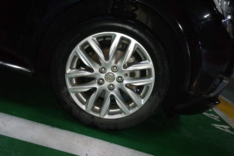 Used Buick Envision 2018 28T Four-Wheel Drive Elite Version Right Front Wheel Hub