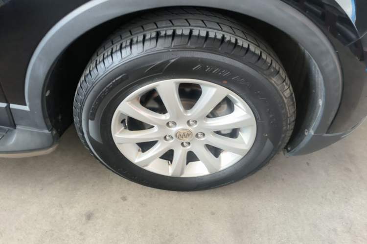 Used Buick Envision 2018 20T Two-Wheel-Drive Elite Model Right Rear Wheel Hub