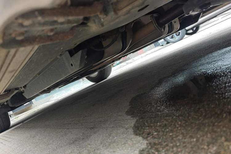 Used Buick Envision 2018 20T Two-Wheel Drive Luxury Model Right Side Sill