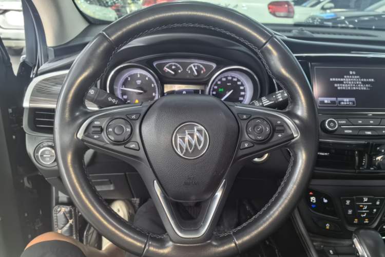 Used Buick Envision 2018 20T Two-Wheel-Drive Elite Model Steering Wheel