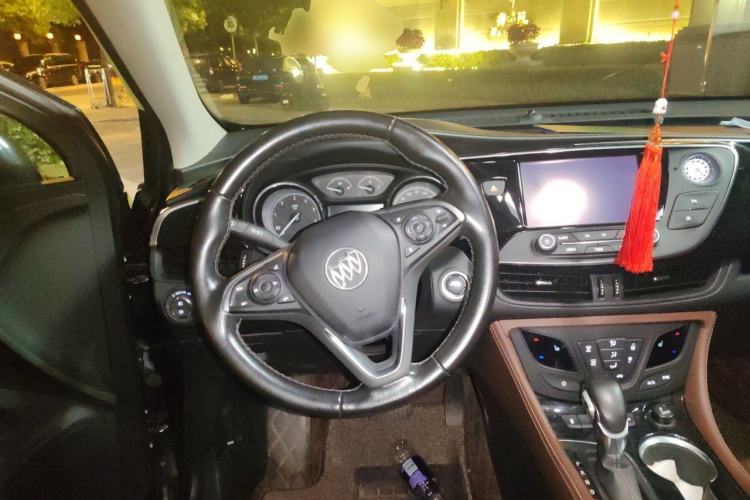 Used Buick Envision 2018 28T Four-Wheel Drive Elite Version Steering Wheel