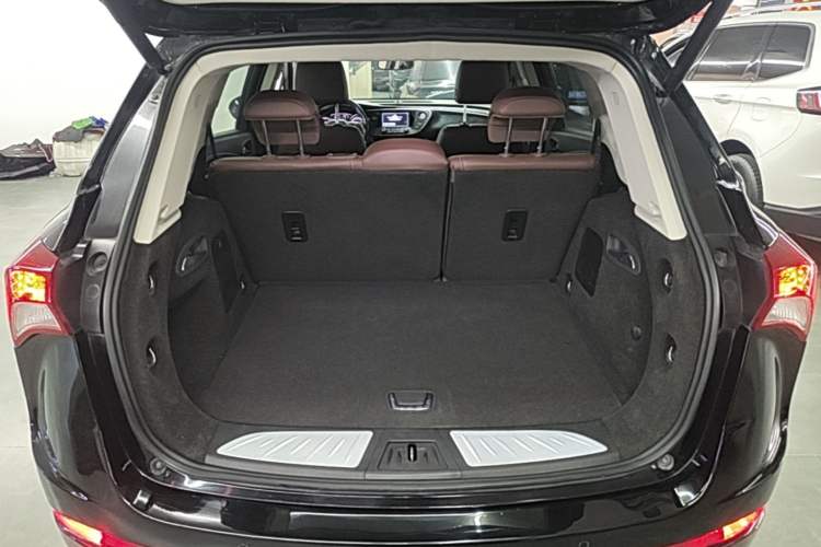Used Buick Envision 2018 28T Four-Wheel Drive Elite Version Trunk