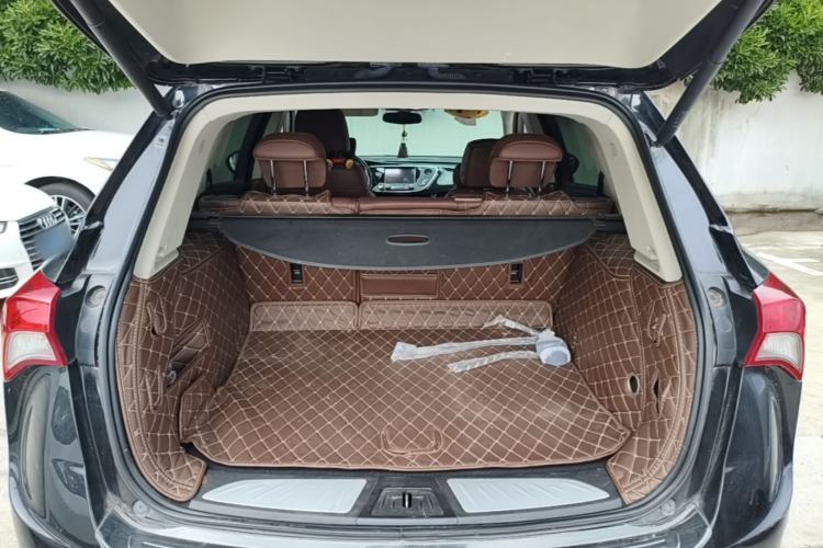 Used Buick Envision 2018 20T Two-Wheel Drive Luxury Model Trunk