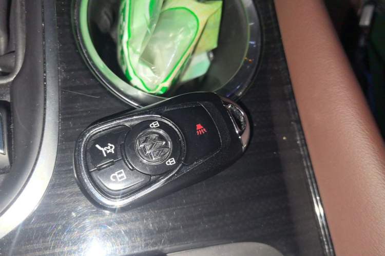 Used Buick Envision 2018 28T Four-Wheel Drive Elite Version Vehicle Key