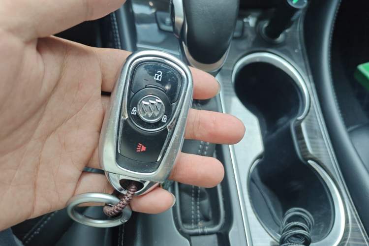 Used Buick Envision 2018 20T Two-Wheel-Drive Elite Model Vehicle Key