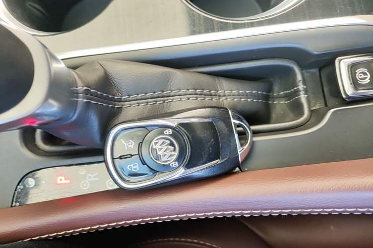 Used Buick Envision 2018 28T Four-Wheel Drive Elite Version Vehicle Key