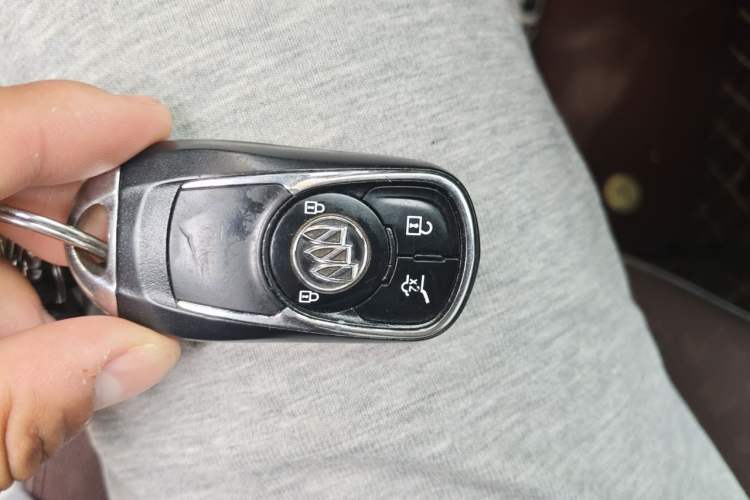 Used Buick Envision 2018 28T Four-Wheel Drive Elite Version Vehicle Key