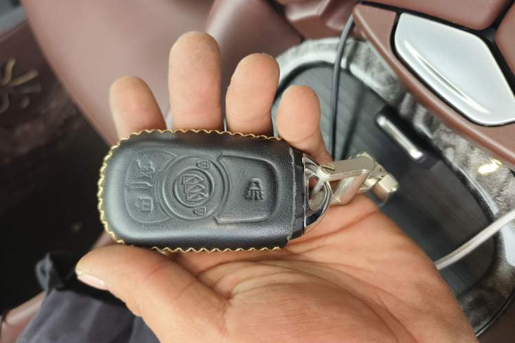 Used Buick Envision 2018 28T Four-Wheel Drive Elite Version Vehicle Key