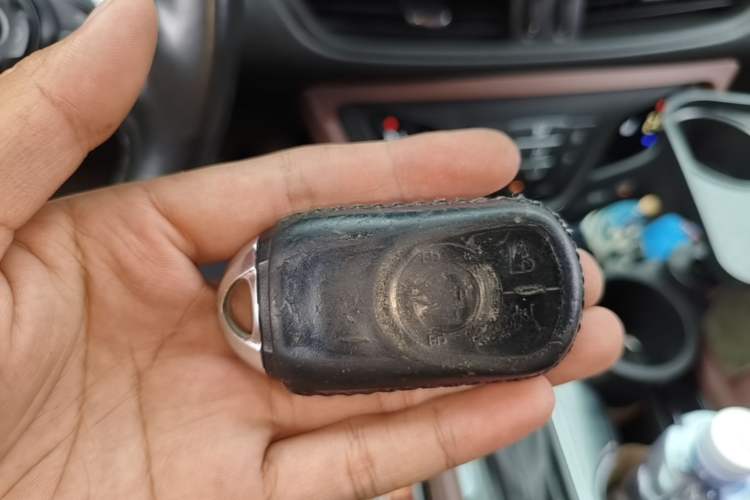 Used Buick Envision 2018 20T Two-Wheel Drive Luxury Model Vehicle Key