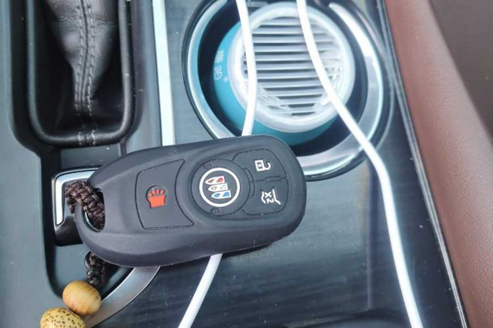 Used Buick Envision 2018 20T Two-Wheel Drive Luxury Model Vehicle Key