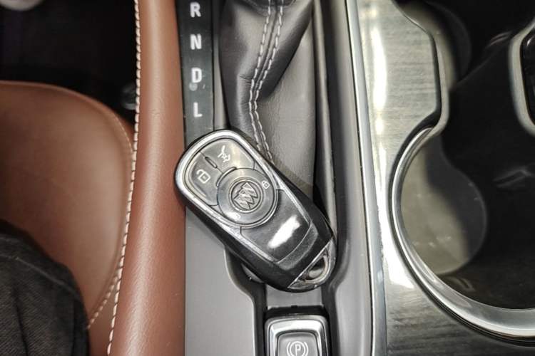 Used Buick Envision 2018 20T Two-Wheel Drive Luxury Model Vehicle Key