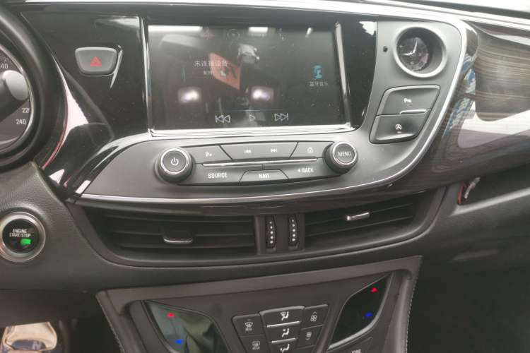 Used Buick Envision 2018 20T Two-Wheel-Drive Leading Model Audio And AC Panel