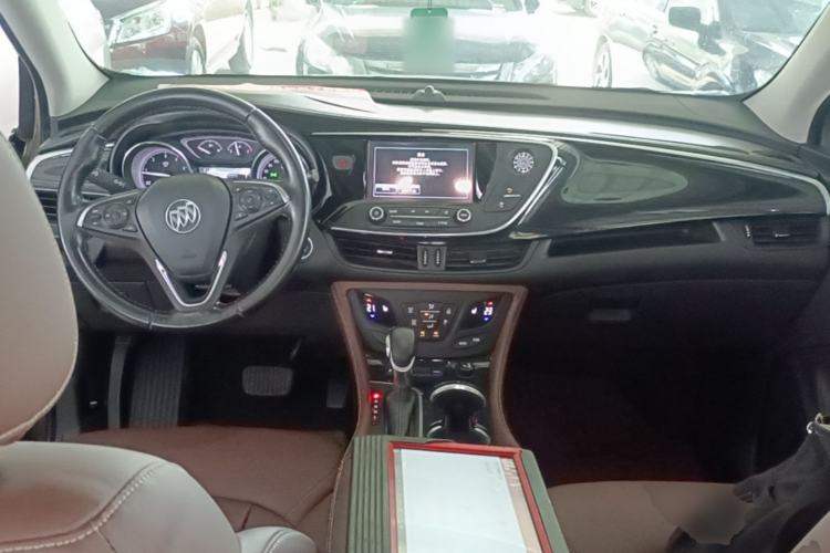 Used Buick Envision 2018 28T Four-Wheel Drive Elite Version Center Console