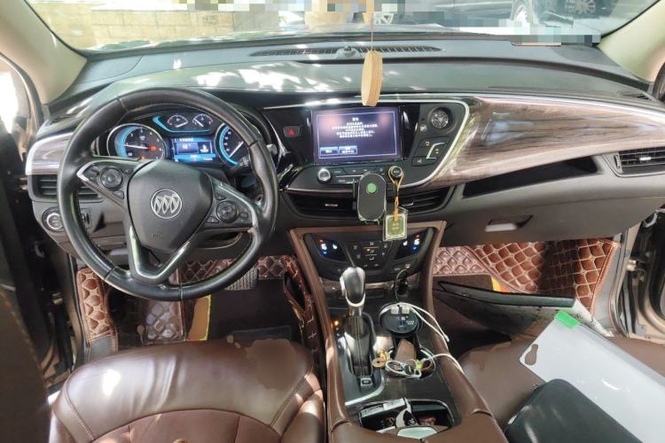 Used Buick Envision 2018 20T Two-Wheel Drive Luxury Model Center Console