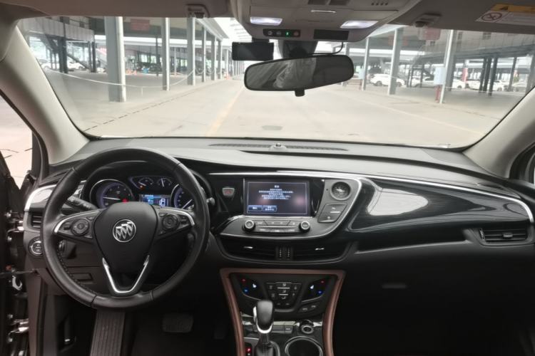 Used Buick Envision 2018 28T Four-Wheel Drive Elite Version Center Console