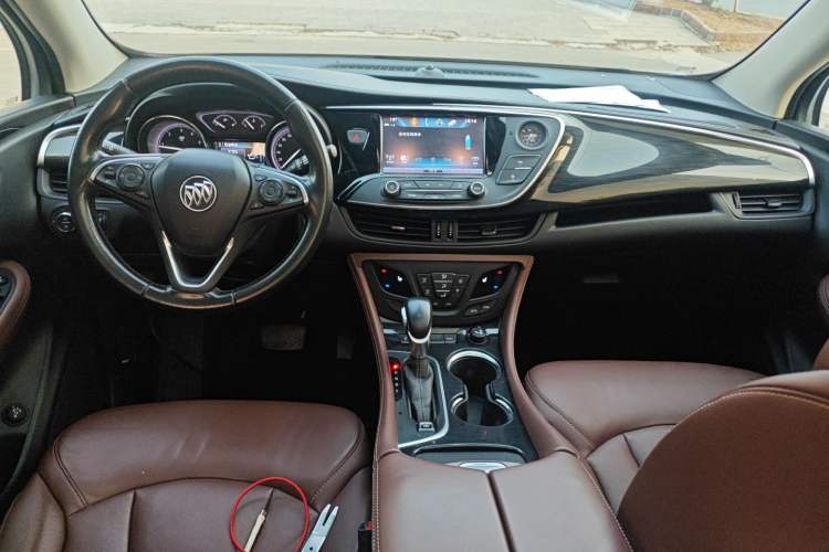 Used Buick Envision 2018 28T Four-Wheel Drive Elite Version Center Console