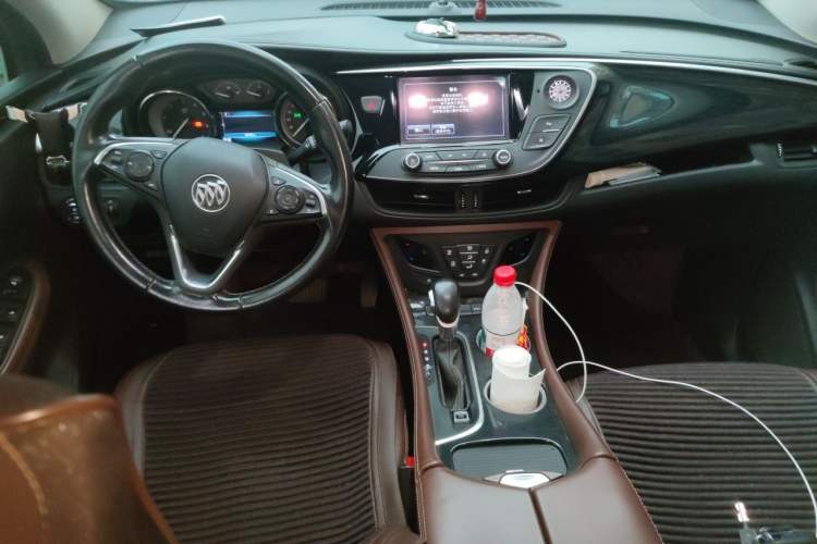 Used Buick Envision 2018 28T Four-Wheel Drive Elite Version Center Console