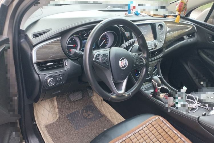 Used Buick Envision 2018 20T Two-Wheel-Drive Elite Model Center Console