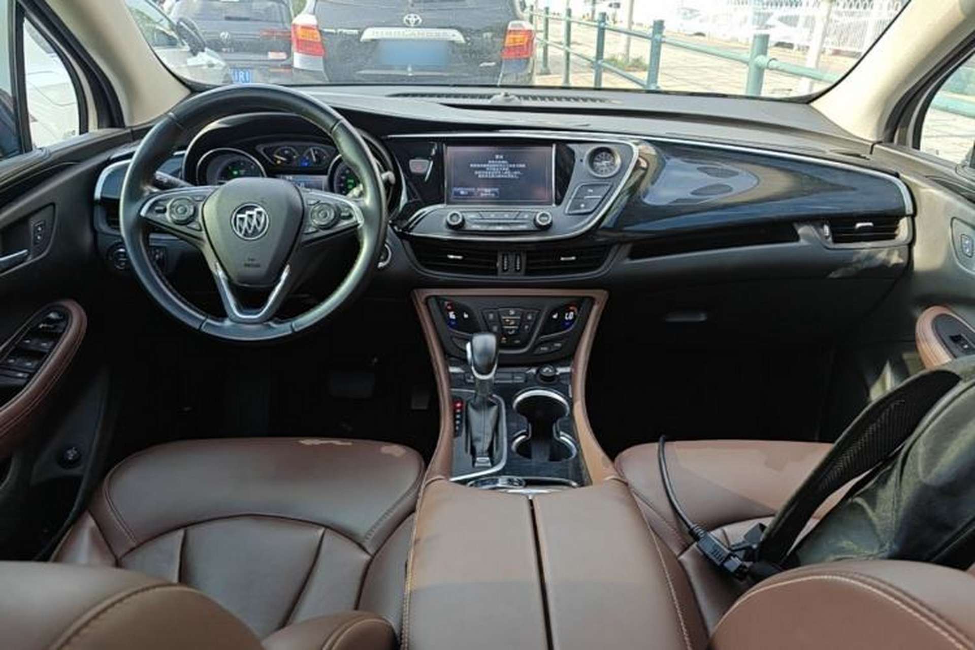 Used Buick Envision 2018 28T Four-Wheel Drive Elite Version Center Console