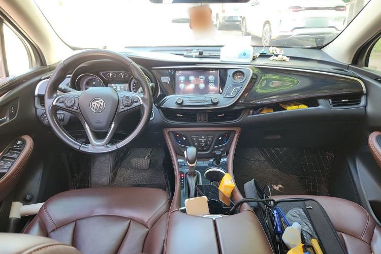 Used Buick Envision 2018 20T Two-Wheel Drive Luxury Model Center Console