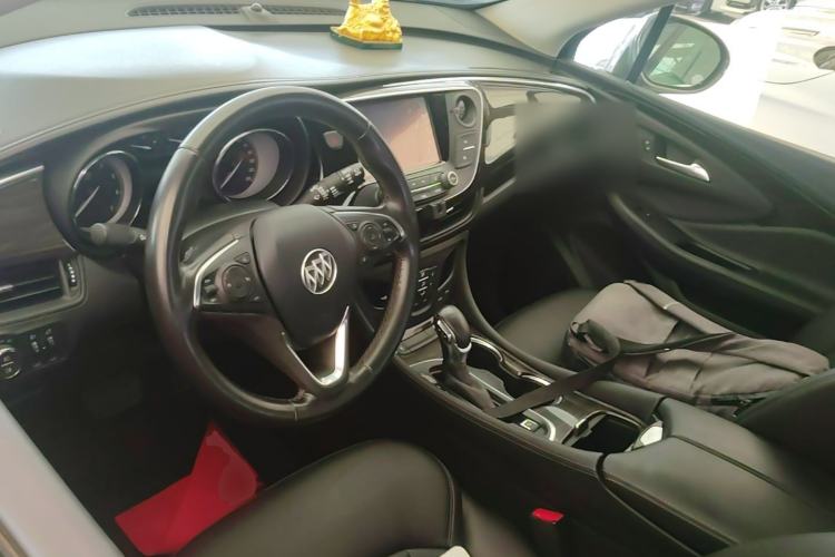 Used Buick Envision 2018 20T Two-Wheel-Drive Elite Model Center Console