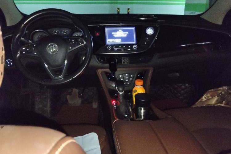 Used Buick Envision 2018 28T Four-Wheel Drive Elite Version Center Console