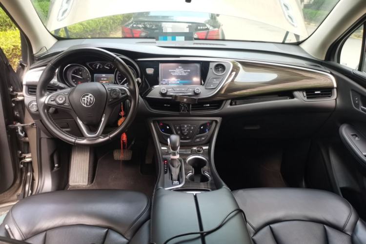 Used Buick Envision 2018 20T Two-Wheel-Drive Elite Model Center Console