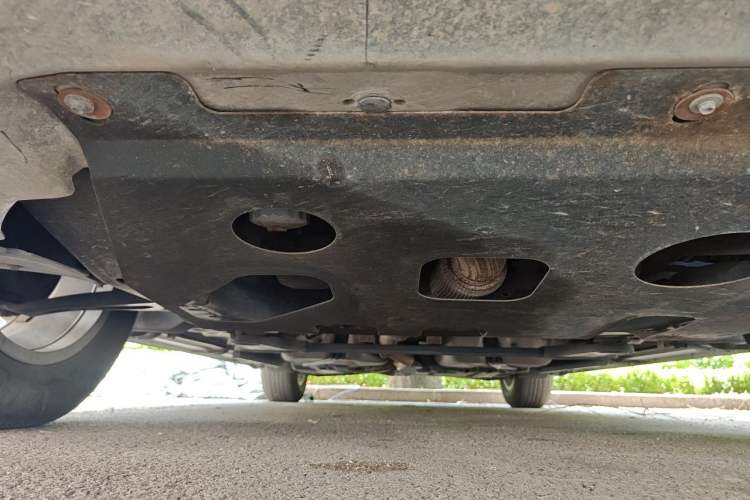 Used Buick Envision 2018 20T Two-Wheel-Drive Elite Model Chassis Front