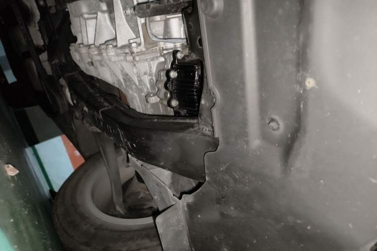Used Buick Envision 2018 20T Two-Wheel-Drive Elite Model Chassis Front Left